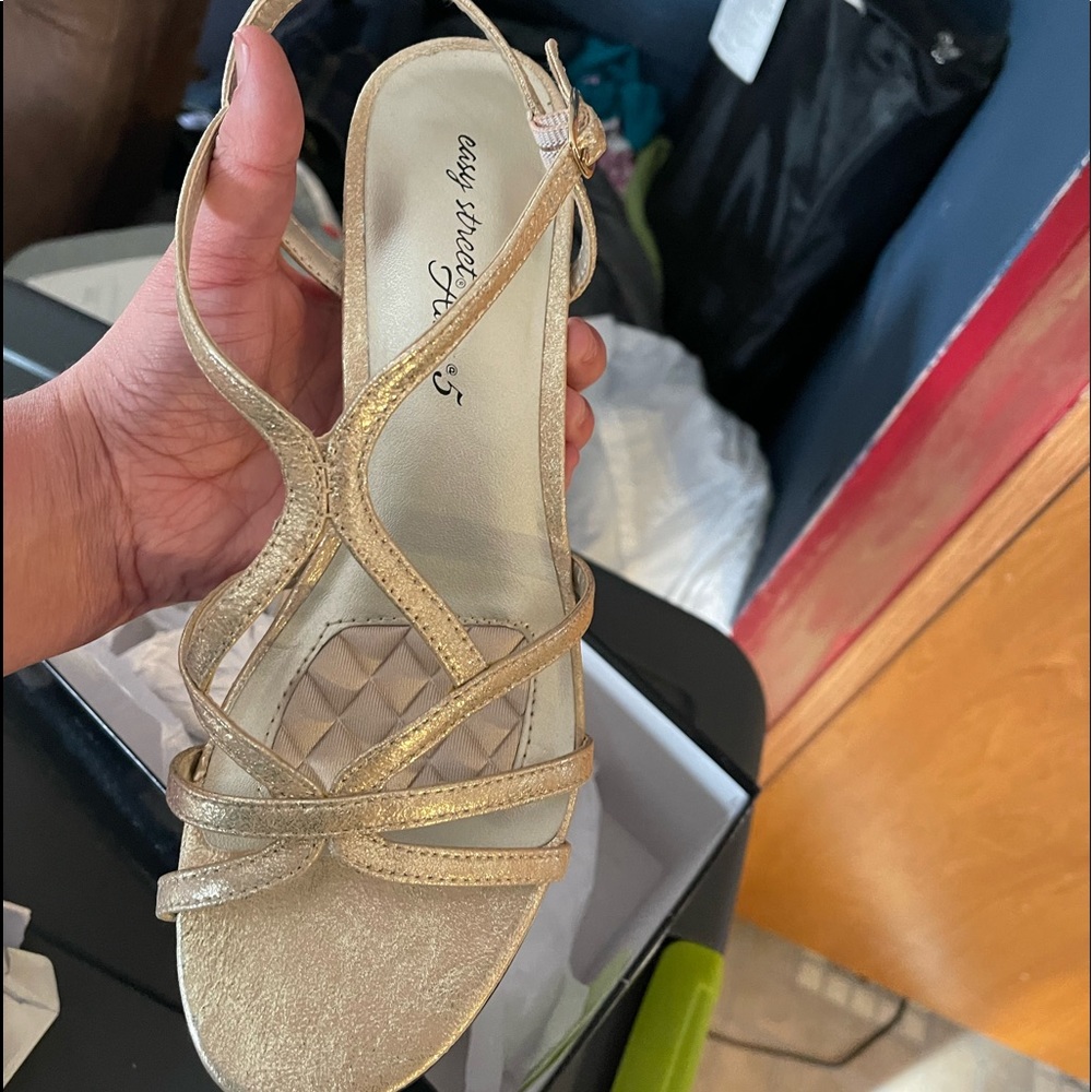 Womens sandles